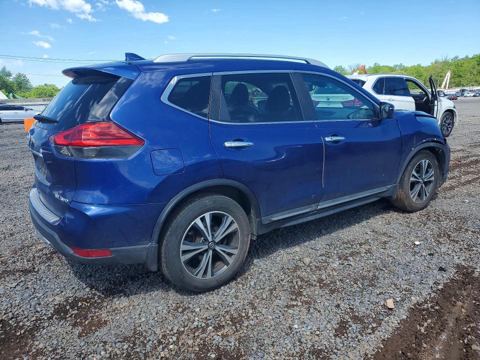 Продажа на аукционе авто 2017 Nissan Rogue, vin: 5N1AT2MV3HC748759, номер лота: 52832166