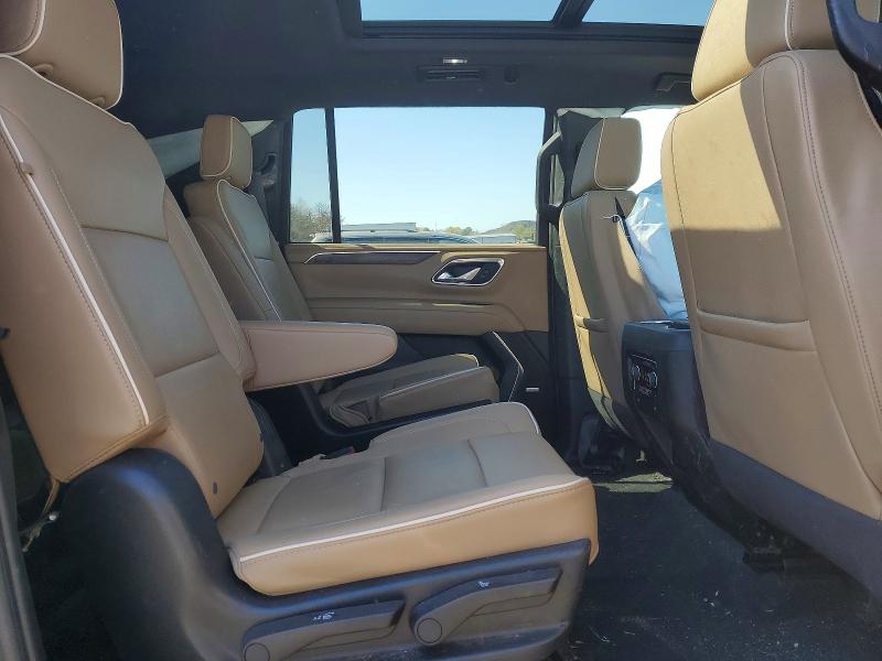 Продажа на аукционе авто 2024 Chevrolet Suburban, vin: 1GNSKFKD0RR244379, номер лота: 51265636