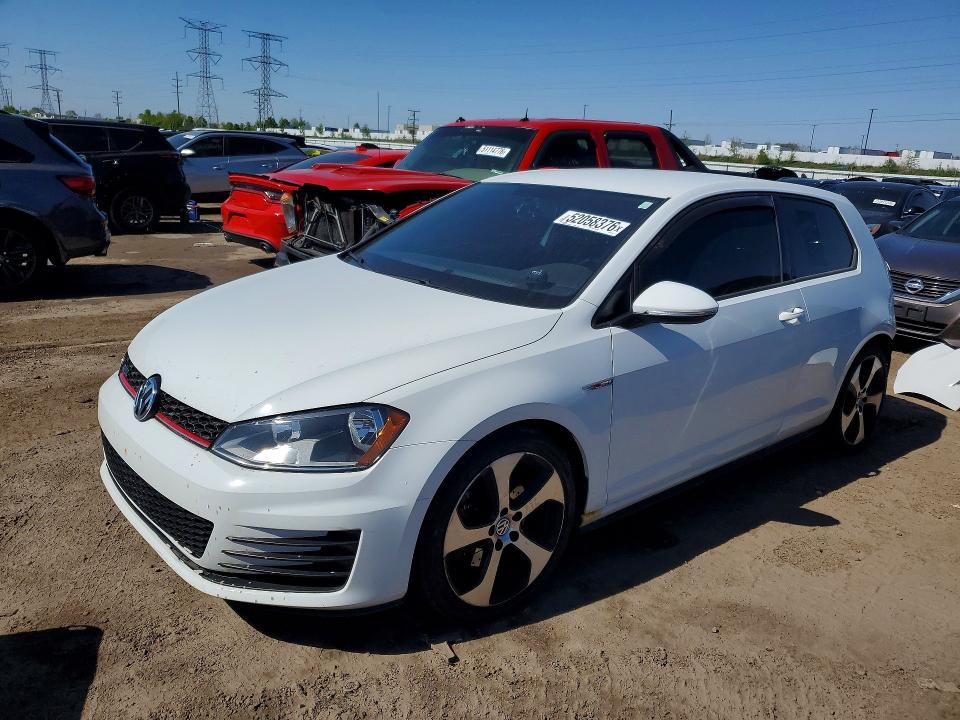 52058376 :رقم المزاد ، 3VWYT7AU5FM081617 vin ، 2015 Volkswagen Gti مزاد بيع