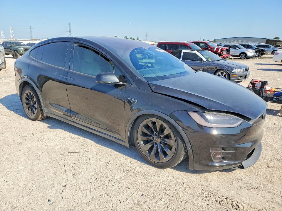 Продажа на аукционе авто 2016 Tesla Model X, vin: 5YJXCAE29GF011936, номер лота: 53586206