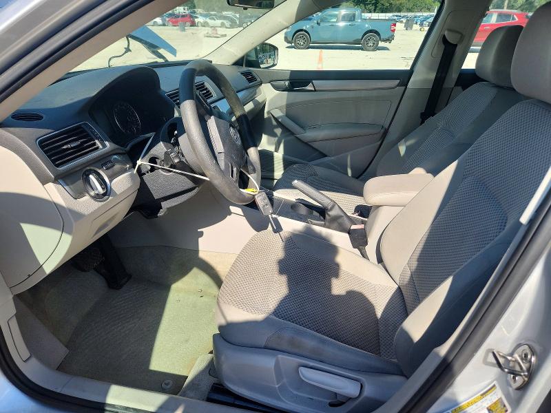 2013 Volkswagen Passat მანქანა იყიდება აუქციონზე, vin: 1VWAH7A3XDC043129, აუქციონის ნომერი: 53222386