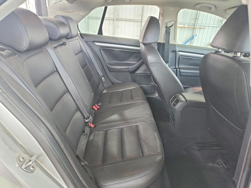 Продаж на аукціоні авто 2010 Volkswagen Jetta, vin: 3VWRX7AJ9AM164541, номер лоту: 52229016