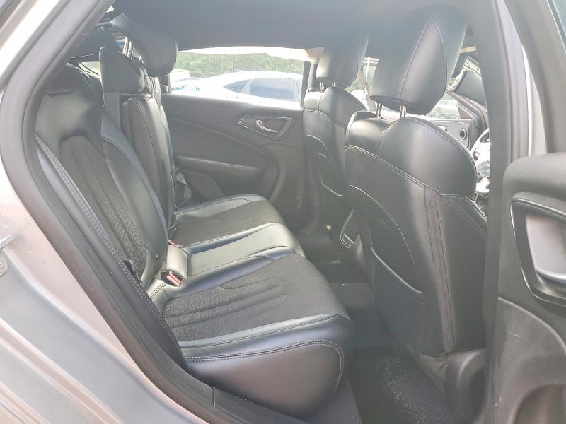 Продажа на аукционе авто 2015 Chrysler 200, vin: 1C3CCCBB4FN667853, номер лота: 54442146