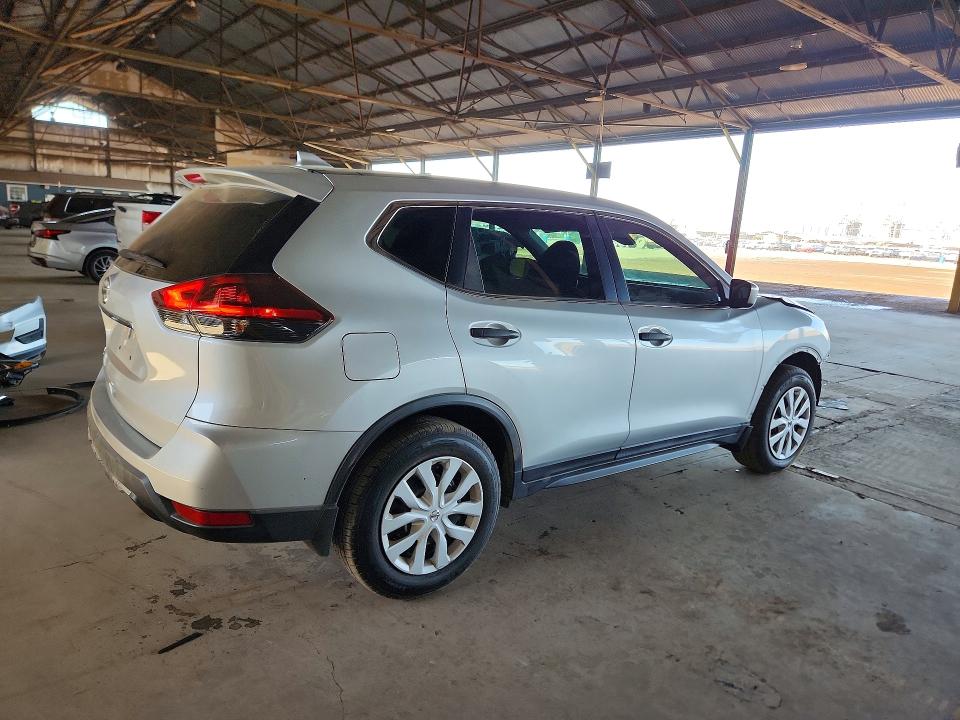 53669516 :رقم المزاد ، 5N1AT2MTXLC812688 vin ، 2020 Nissan Rogue مزاد بيع