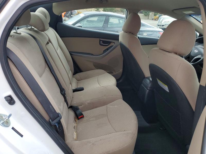 2015 Hyundai Elantra მანქანა იყიდება აუქციონზე, vin: 5NPDH4AE2FH561520, აუქციონის ნომერი: 52192196
