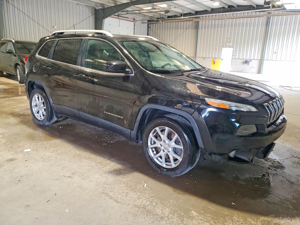 Продаж на аукціоні авто 2017 Jeep Cherokee, vin: 1C4PJLCS4HW644538, номер лоту: 52249846