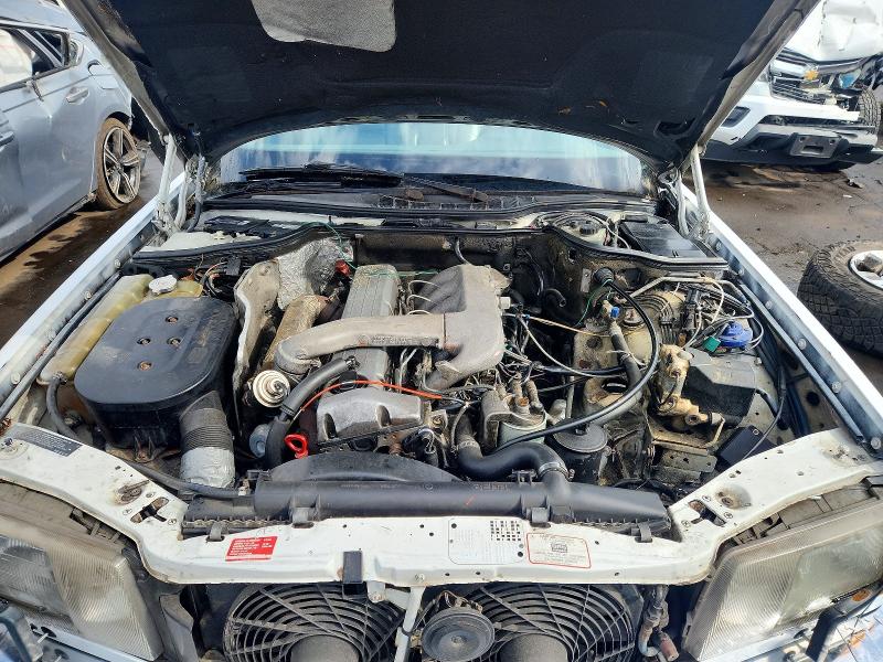51433286 :رقم المزاد ، WDBCB35E7LA557742 vin ، 1990 Mercedes Benz 350 مزاد بيع