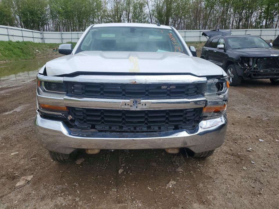 52150616 :رقم المزاد ، 1GCUKREC5JF248083 vin ، 2018 Chevrolet Silverado مزاد بيع