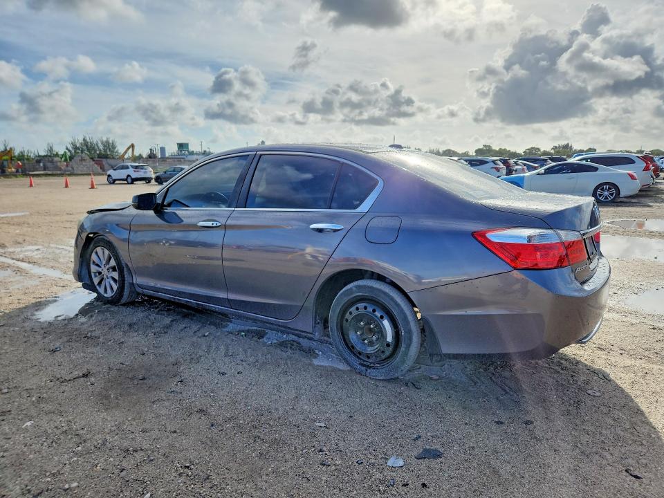 2013 Honda Accord მანქანა იყიდება აუქციონზე, vin: 1HGCR2F82DA245573, აუქციონის ნომერი: 54620136