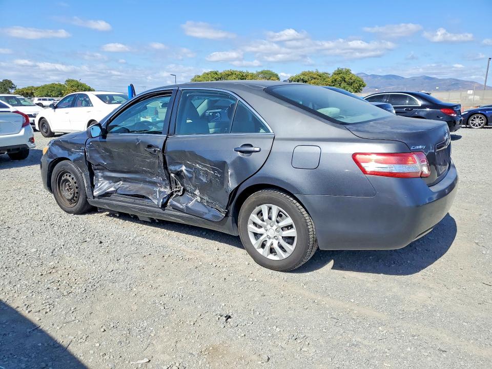 54559096 :رقم المزاد ، 4T1BF3EK4AU526303 vin ، 2010 Toyota Camry مزاد بيع
