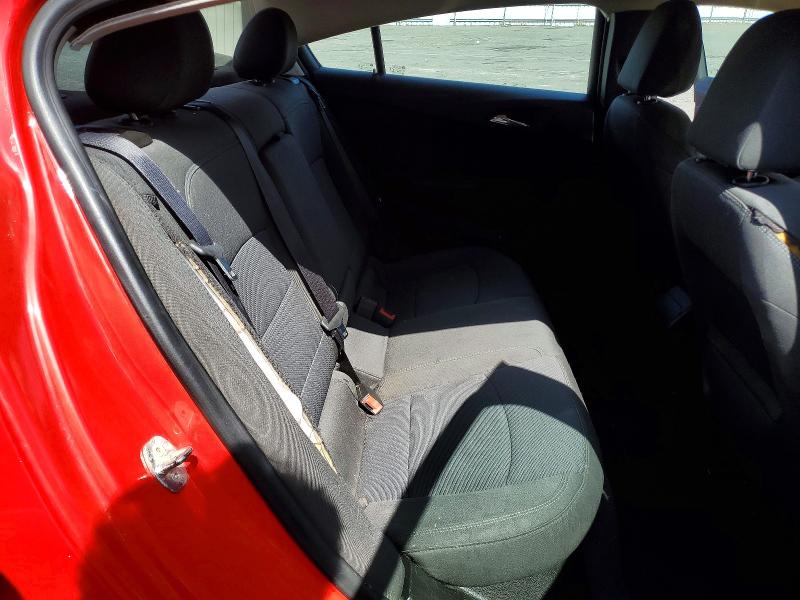 53087546 :رقم المزاد ، 1G1BE5SMXJ7191676 vin ، 2018 Chevrolet Cruze مزاد بيع