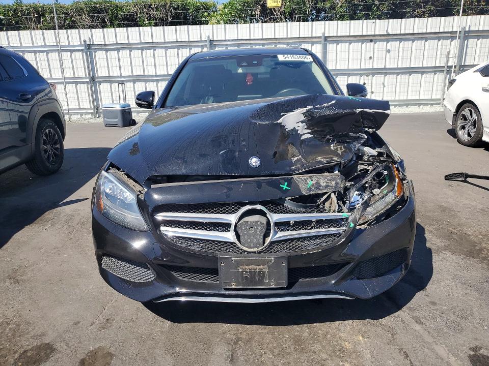 2017 Mercedes-benz C მანქანა იყიდება აუქციონზე, vin: 55SWF4KB4HU193120, აუქციონის ნომერი: 54163406