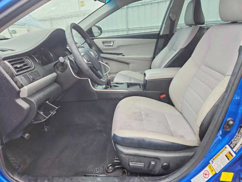 52940546 :رقم المزاد ، 4T1BF1FK9HU623218 vin ، 2017 Toyota Camry مزاد بيع
