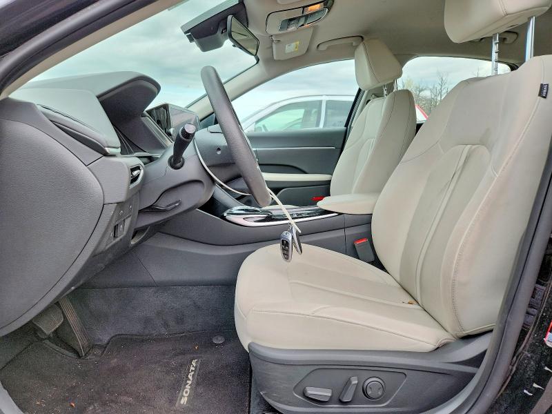 Продажа на аукционе авто 2023 Hyundai Sonata, vin: KMHL64JA7PA301309, номер лота: 52741836