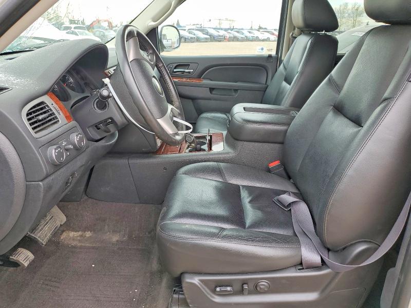 Продаж на аукціоні авто 2011 Chevrolet Suburban, vin: 1GNSKKE39BR308176, номер лоту: 53655206