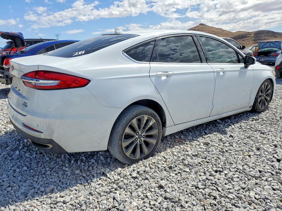 2020 Ford Fusion მანქანა იყიდება აუქციონზე, vin: 3FA6P0T94LR199385, აუქციონის ნომერი: 54885006