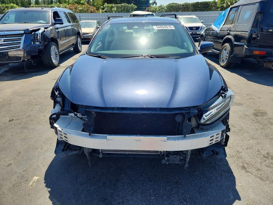 2020 Honda Insight მანქანა იყიდება აუქციონზე, vin: 19XZE4F53LE011699, აუქციონის ნომერი: 54662616