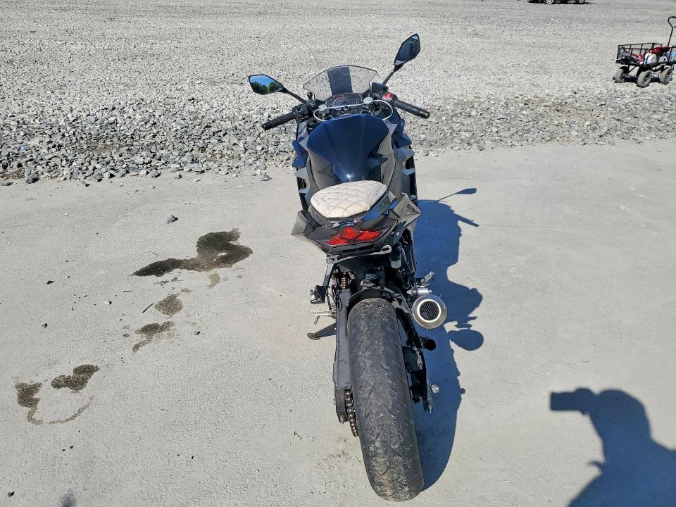 Продажа на аукционе авто 2019 Kawasaki Ex400, vin: JKAEXKH17KDA39493, номер лота: 52884036