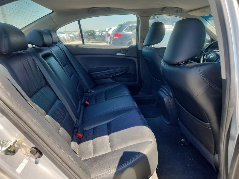 53337696 :رقم المزاد ، 1HGCP2F66BA061724 vin ، 2011 Honda Accord مزاد بيع