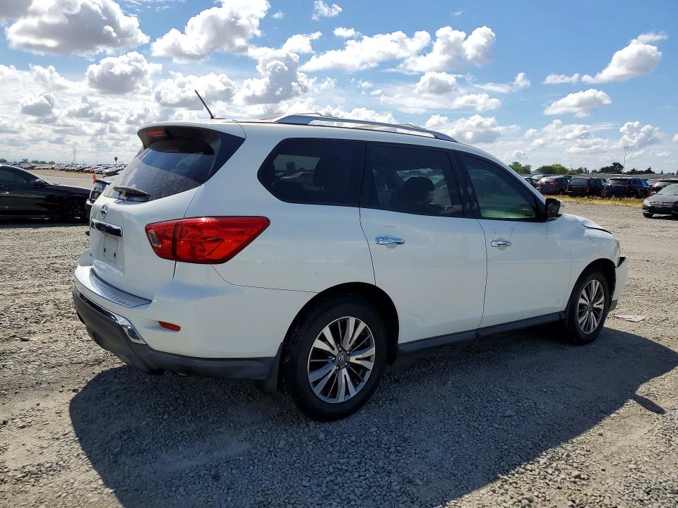 54832626 :رقم المزاد ، 5N1DR2MN1HC609404 vin ، 2017 Nissan Pathfinder مزاد بيع