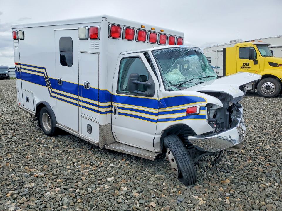 2017 Ford Econoline მანქანა იყიდება აუქციონზე, vin: 1FDWE3FS0HDC21393, აუქციონის ნომერი: 52389336