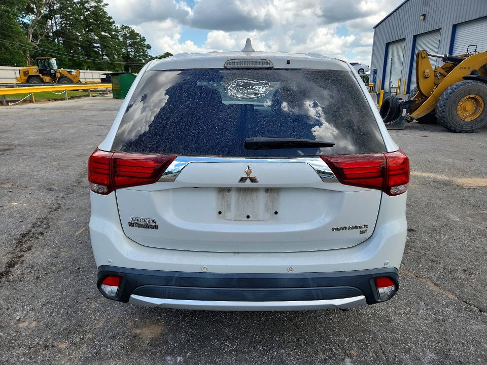 54099456 :رقم المزاد ، JA4AD3A35JZ033456 vin ، 2018 Mitsubishi Outlander مزاد بيع