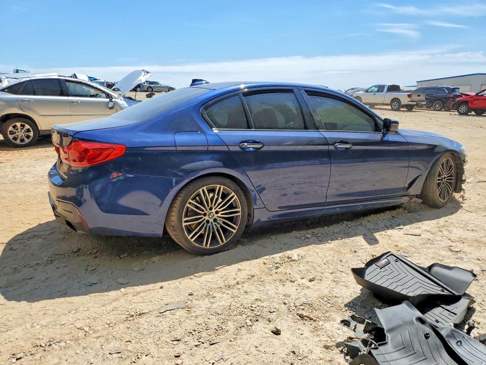 2017 Bmw 540 მანქანა იყიდება აუქციონზე, vin: WBAJE5C55HG477632, აუქციონის ნომერი: 51041826