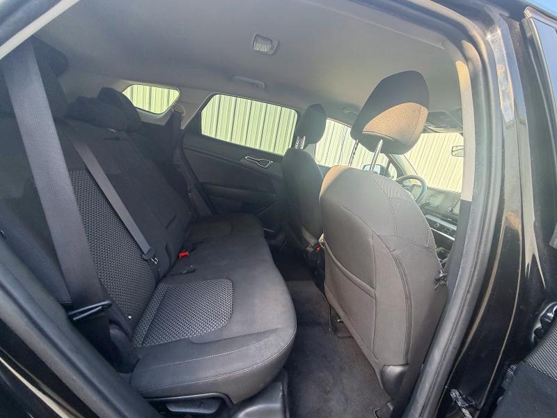 Продажа на аукционе авто 2023 Kia Sportage, vin: KNDPU3AF2P7036877, номер лота: 54214376
