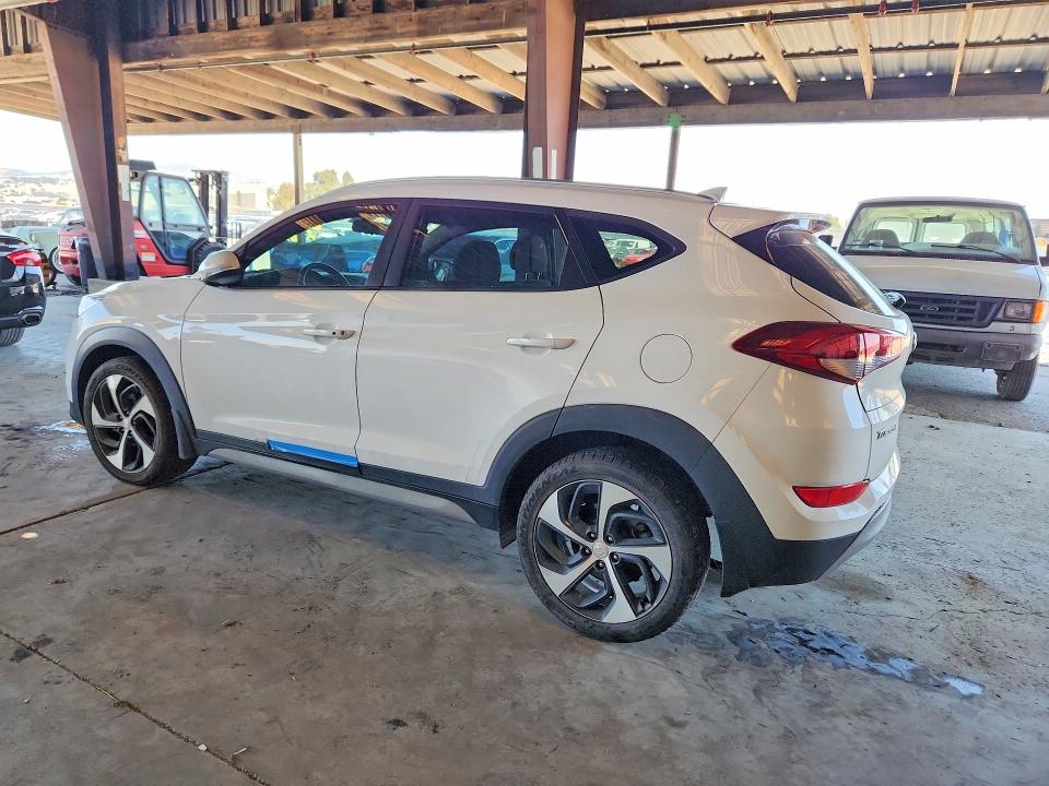 2018 Hyundai Tucson მანქანა იყიდება აუქციონზე, vin: KM8J3CAL4JU802952, აუქციონის ნომერი: 54479606