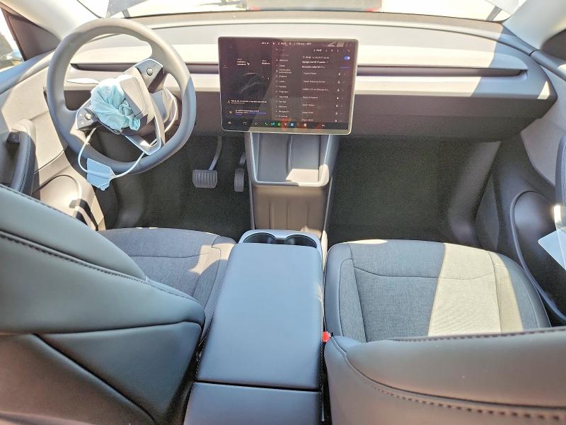 51204456 :رقم المزاد ، 7SAYGDED0TA603277 vin ، 2026 Tesla Model Y مزاد بيع