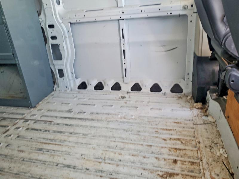 54471436 :رقم المزاد ، 3C6TRVAG4JE106219 vin ، 2018 Ram Promaster 1500 مزاد بيع