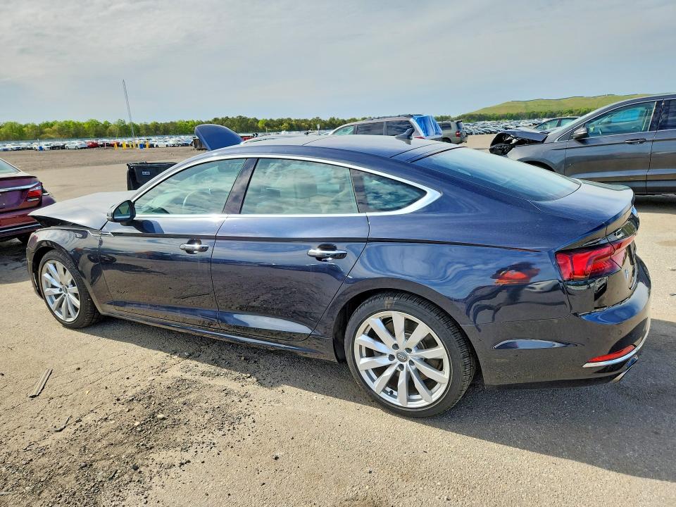 2018 Audi A5 მანქანა იყიდება აუქციონზე, vin: WAUBNCF51JA062000, აუქციონის ნომერი: 54254786