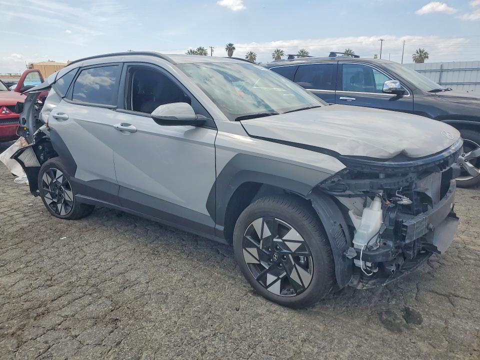 2025 Hyundai Kona მანქანა იყიდება აუქციონზე, vin: KM8HBCAB6SU305976, აუქციონის ნომერი: 55015216
