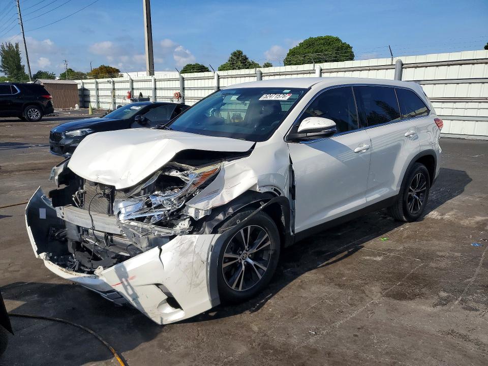 Aukcja sprzedaży 2019 Toyota Highlander, vin: 5TDZARFH5KS060135, numer aukcji: 52471576