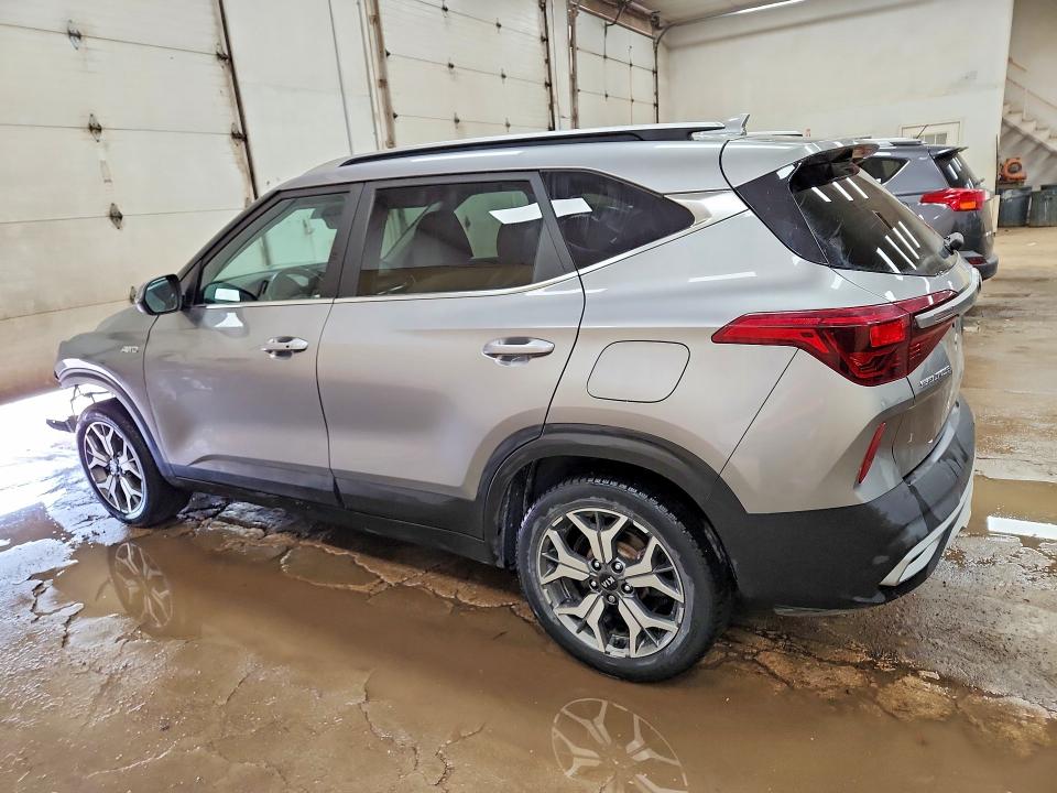 Продажа на аукционе авто 2021 Kia Seltos, vin: KNDERCAA6M7214668, номер лота: 54055936