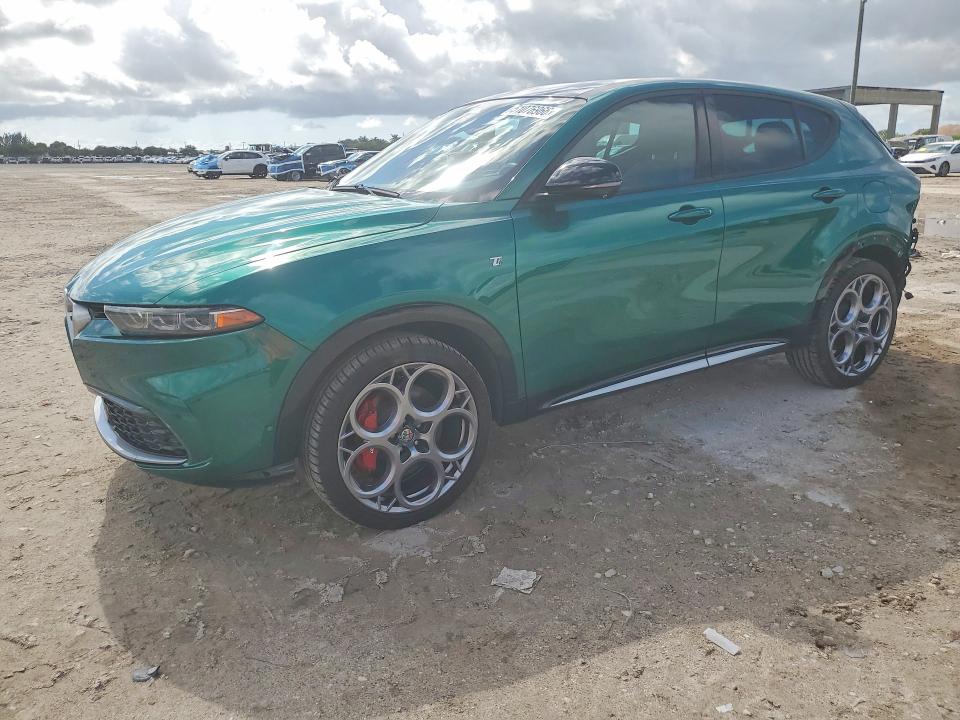 51076966 :رقم المزاد ، ZASPATCW4R3046797 vin ، 2024 Alfa Romeo Tonale مزاد بيع