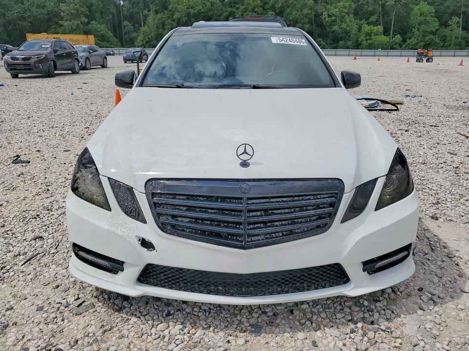 2010 Mercedes-benz E მანქანა იყიდება აუქციონზე, vin: WDDHF5GB1AA068492, აუქციონის ნომერი: 54240486