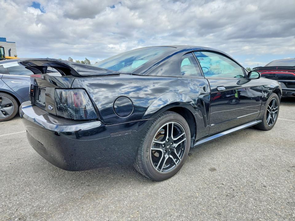 Продажа на аукционе авто 2001 Ford Mustang, vin: 1FAFP40451F192651, номер лота: 55171246