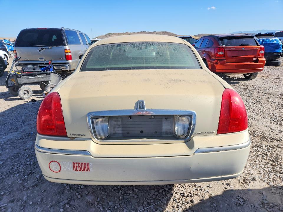 Auction sale of the 2003 Lincoln Town Car, vin: 1LNHM81W63Y667181, lot number: 55230826