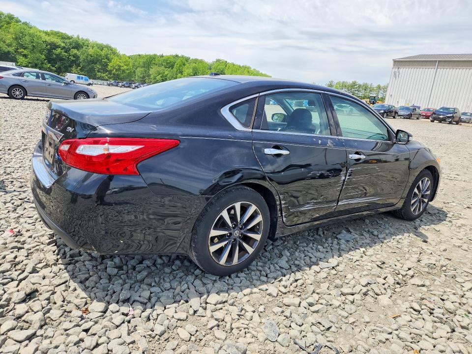 Продажа на аукционе авто 2017 Nissan Altima, vin: 1N4AL3AP0HC126366, номер лота: 53047446