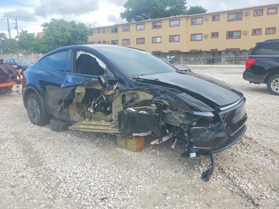 2026 Tesla Model Y მანქანა იყიდება აუქციონზე, vin: 7SAYGDED0TA655752, აუქციონის ნომერი: 54120476