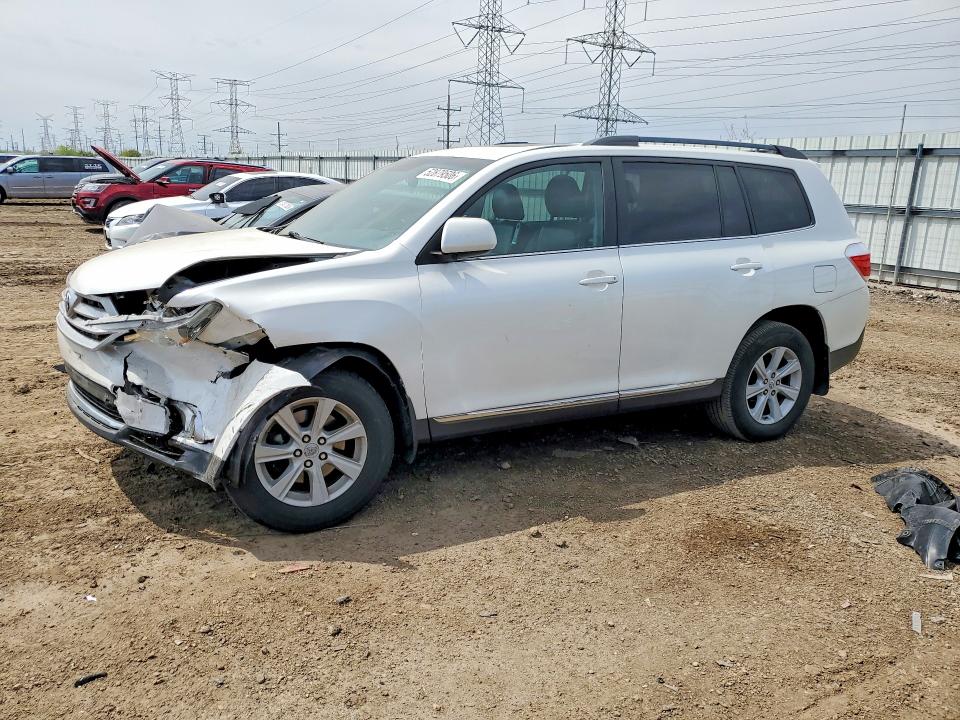 52879506 :رقم المزاد ، 5TDBK3EH9DS197983 vin ، 2013 Toyota Highlander مزاد بيع
