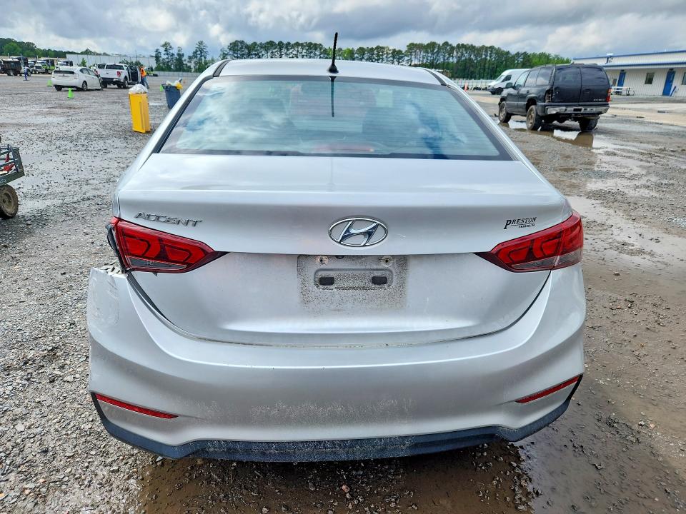Продажа на аукционе авто 2018 Hyundai Accent, vin: 3KPC24A37JE025459, номер лота: 52643116