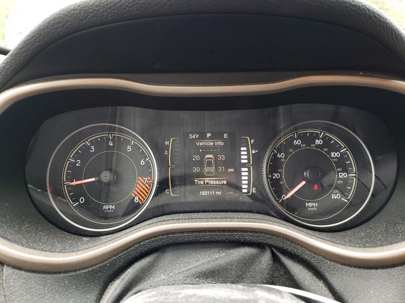 52506996 :رقم المزاد ، 1C4PJMCS8EW127678 vin ، 2014 Jeep Cherokee مزاد بيع