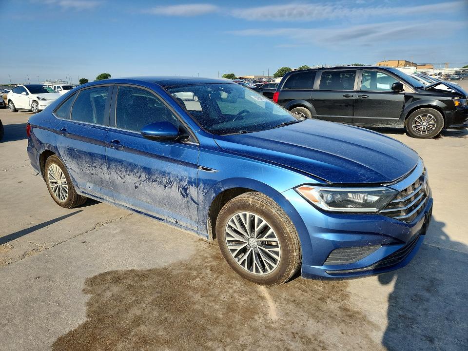 Продажа на аукционе авто 2019 Volkswagen Jetta, vin: 3VWE57BU2KM099711, номер лота: 52543736