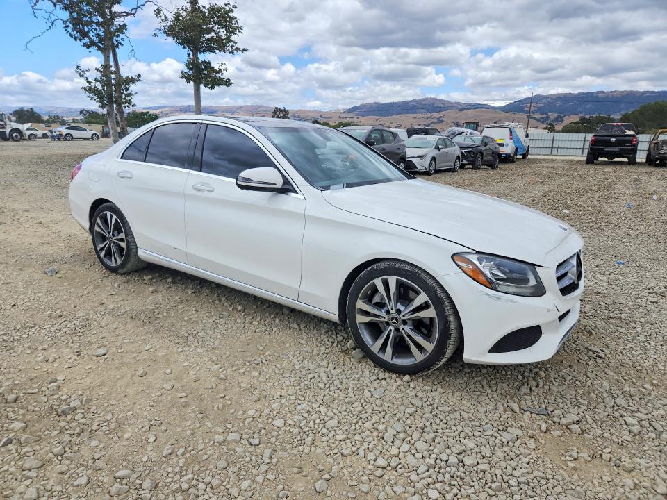 55021516 :رقم المزاد ، WDDWF4JB3JR408446 vin ، 2018 Mercedes-benz C مزاد بيع