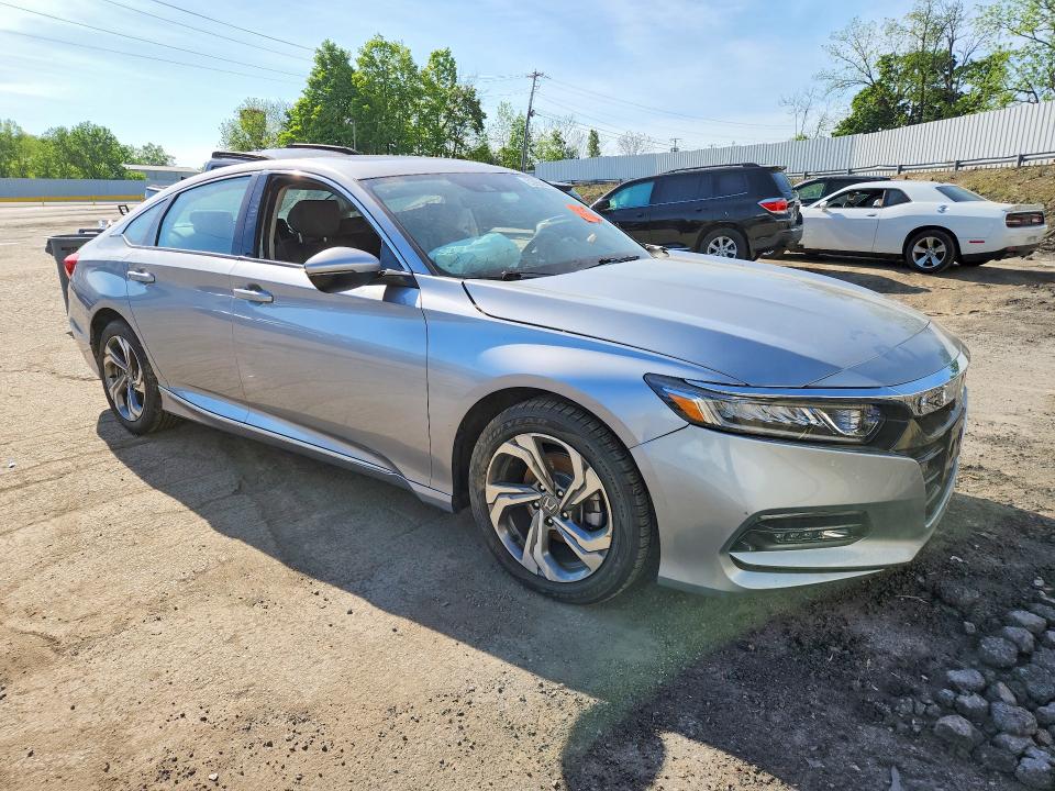 Aukcja sprzedaży 2018 Honda Accord, vin: 1HGCV1F62JA113820, numer aukcji: 53998916
