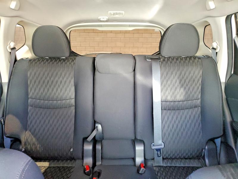 52433376 :رقم المزاد ، 5N1AT2MT5JC817813 vin ، 2018 Nissan Rogue مزاد بيع