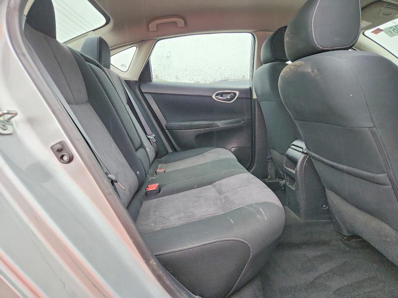 2015 Nissan Sentra მანქანა იყიდება აუქციონზე, vin: 3N1AB7AP1FY233373, აუქციონის ნომერი: 51703396