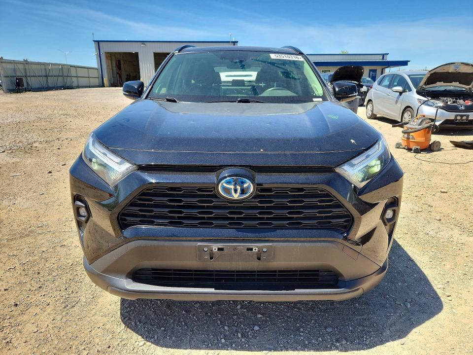 Продаж на аукціоні авто 2022 Toyota Rav4, vin: JTMB6RFV2ND060148, номер лоту: 53510316